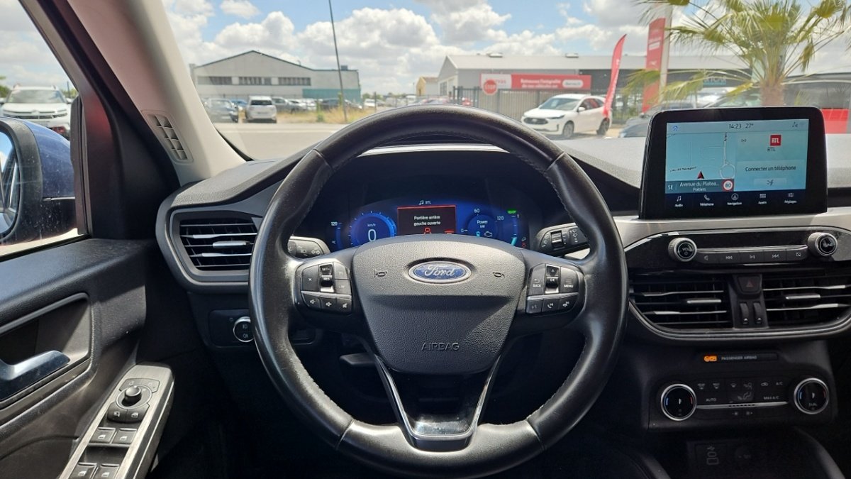 Ford Kuga - Photo 16