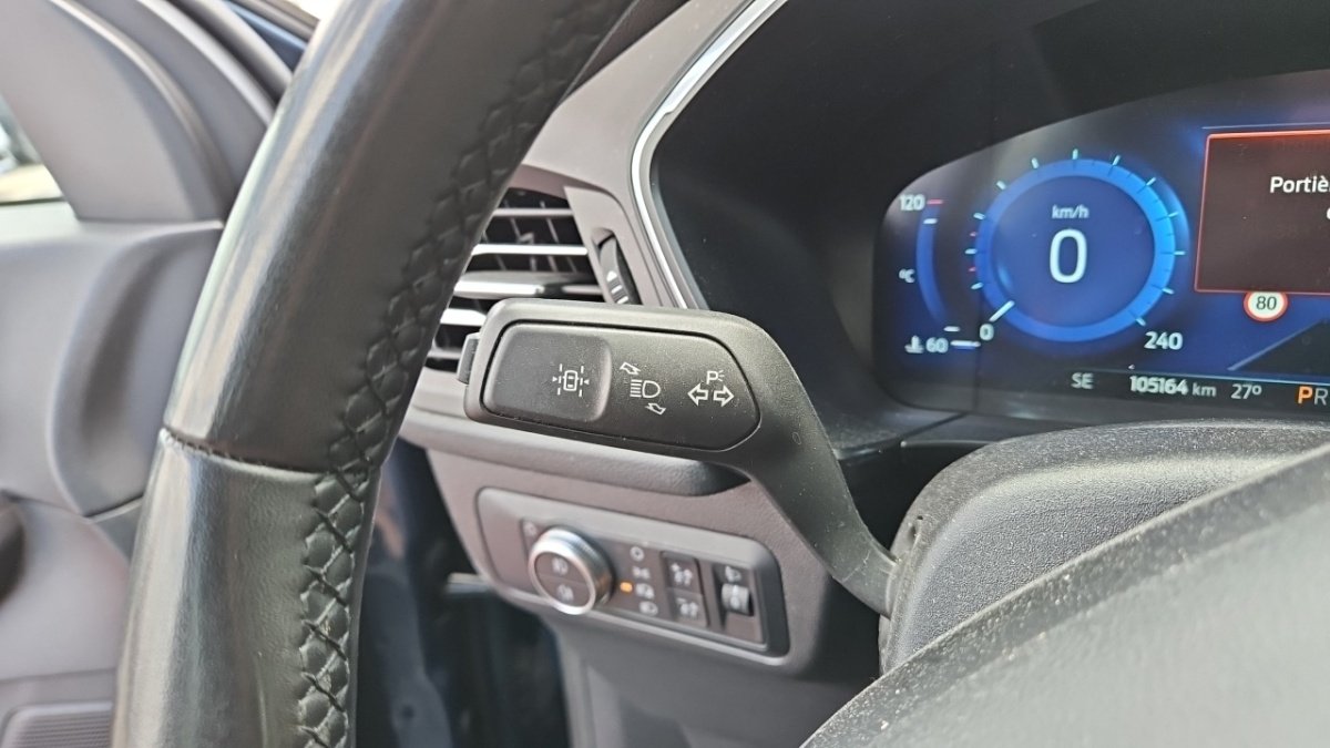 Ford Kuga - Photo 24