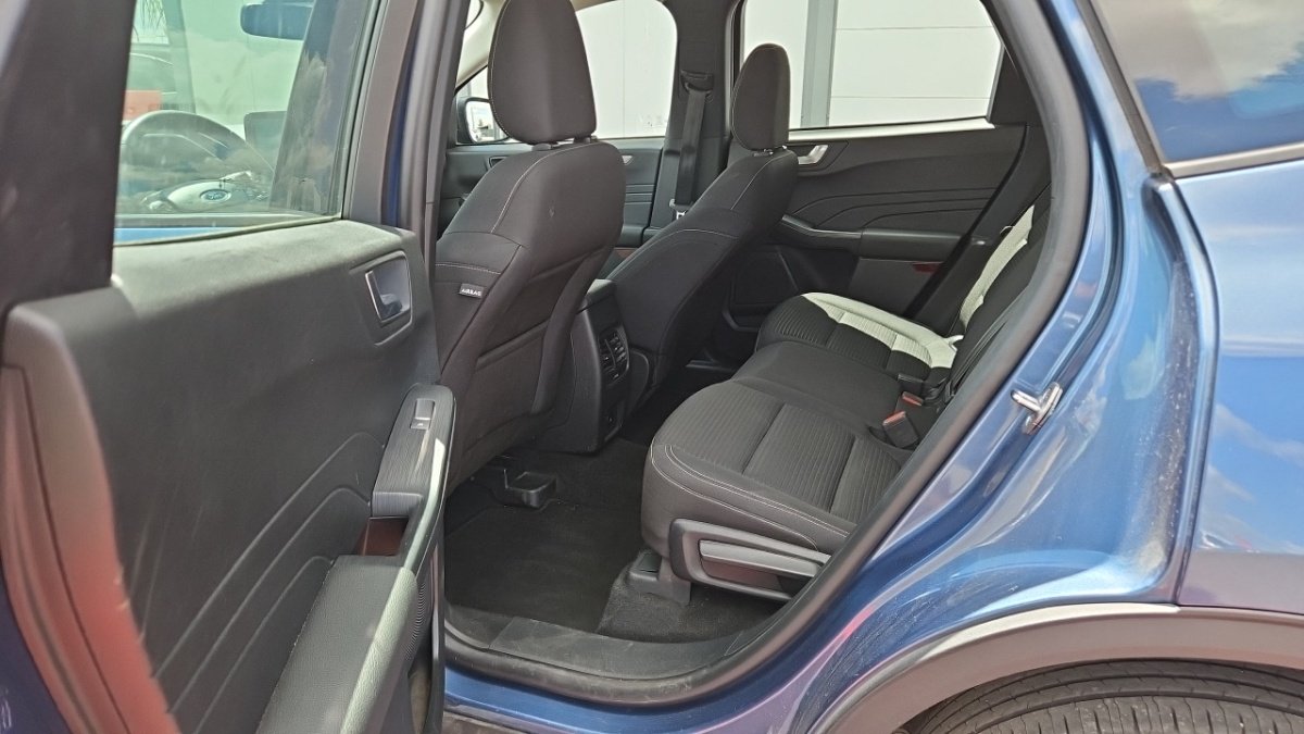 Ford Kuga - Photo 10