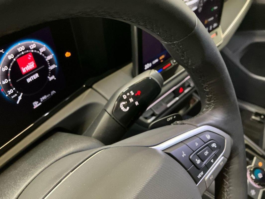 Volkswagen Tiguan - Photo 11