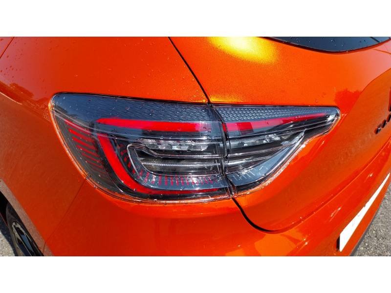 Renault Clio - Photo 18