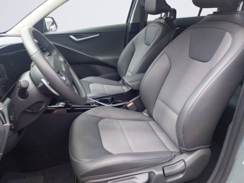 Kia Niro - Photo 10