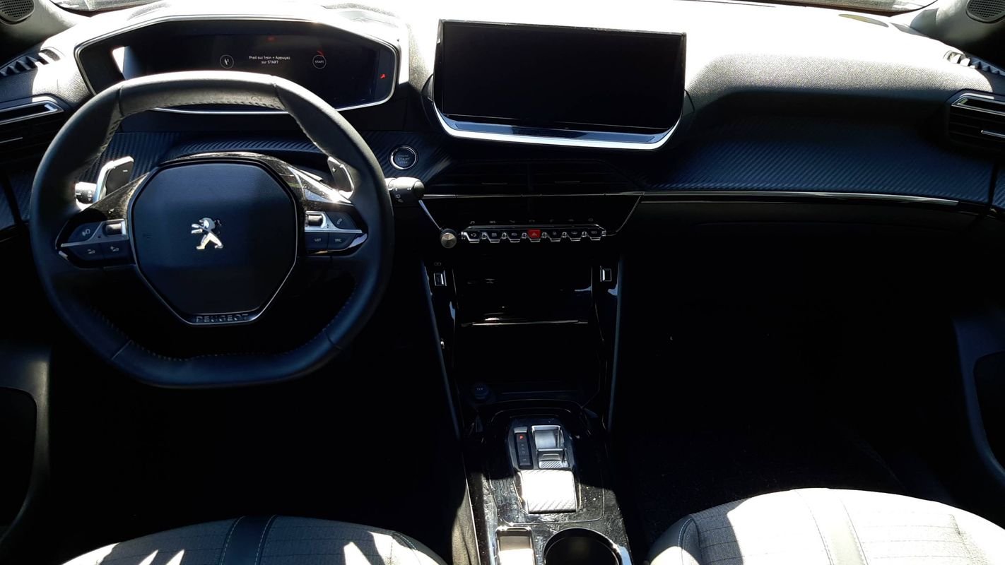 Peugeot 2008 - Photo 11