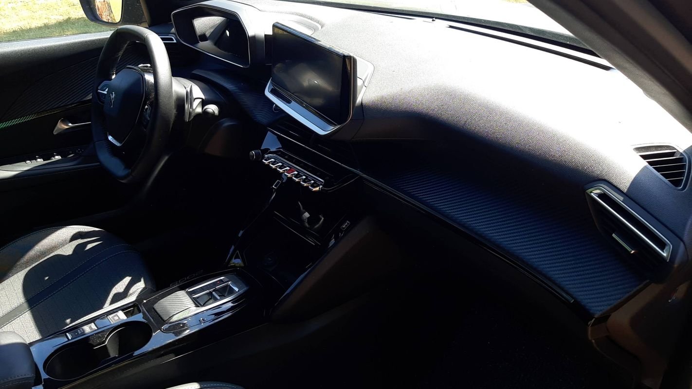 Peugeot 2008 - Photo 10