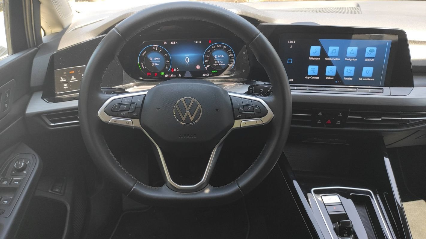 Volkswagen Golf - Photo 24