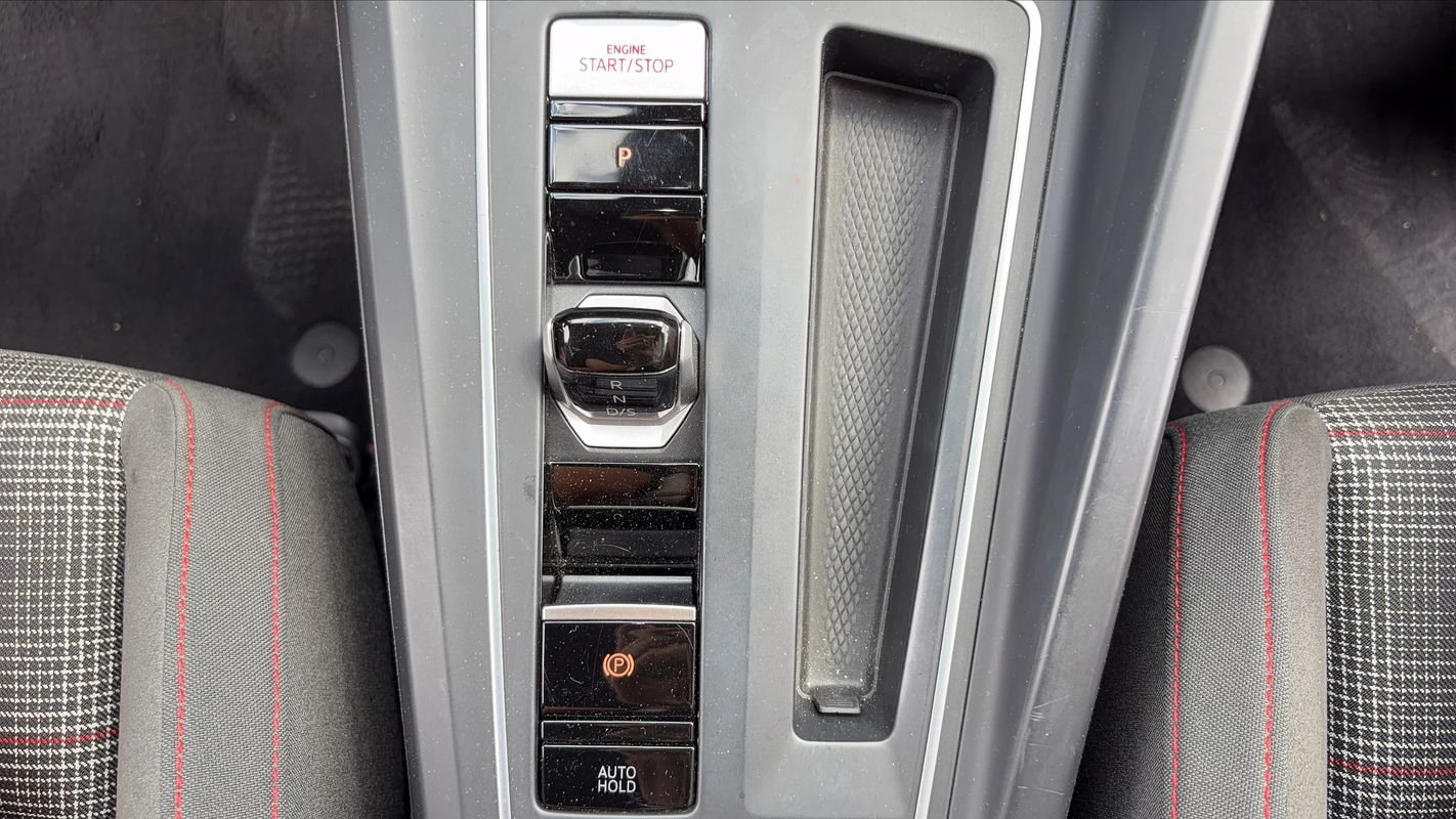 Volkswagen Golf - Photo 27