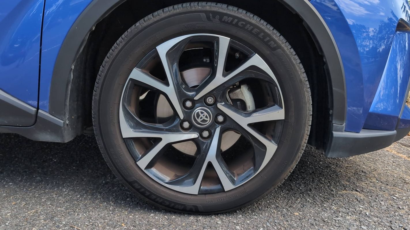 Toyota C-HR - Photo 17