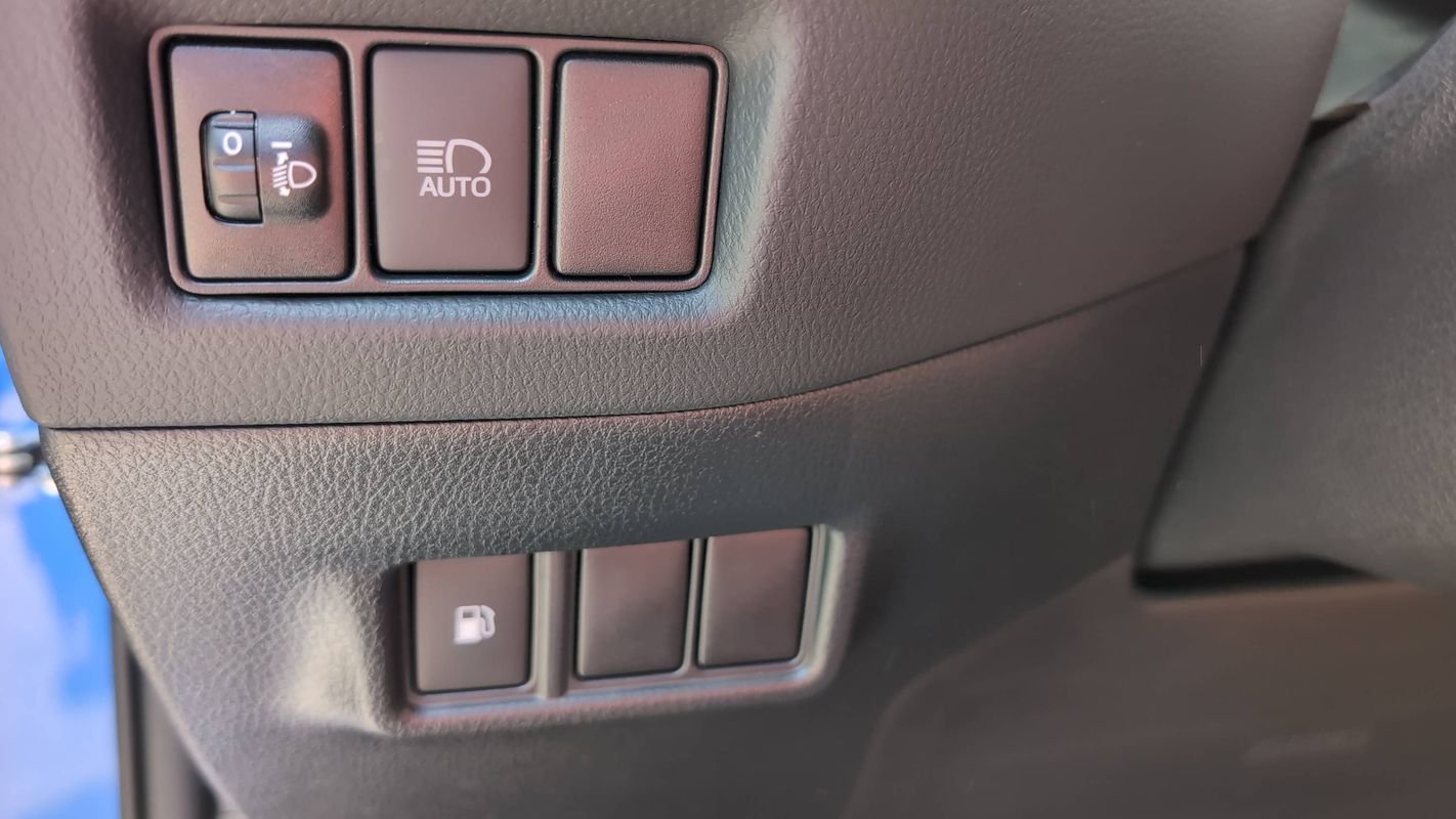 Toyota C-HR - Photo 23