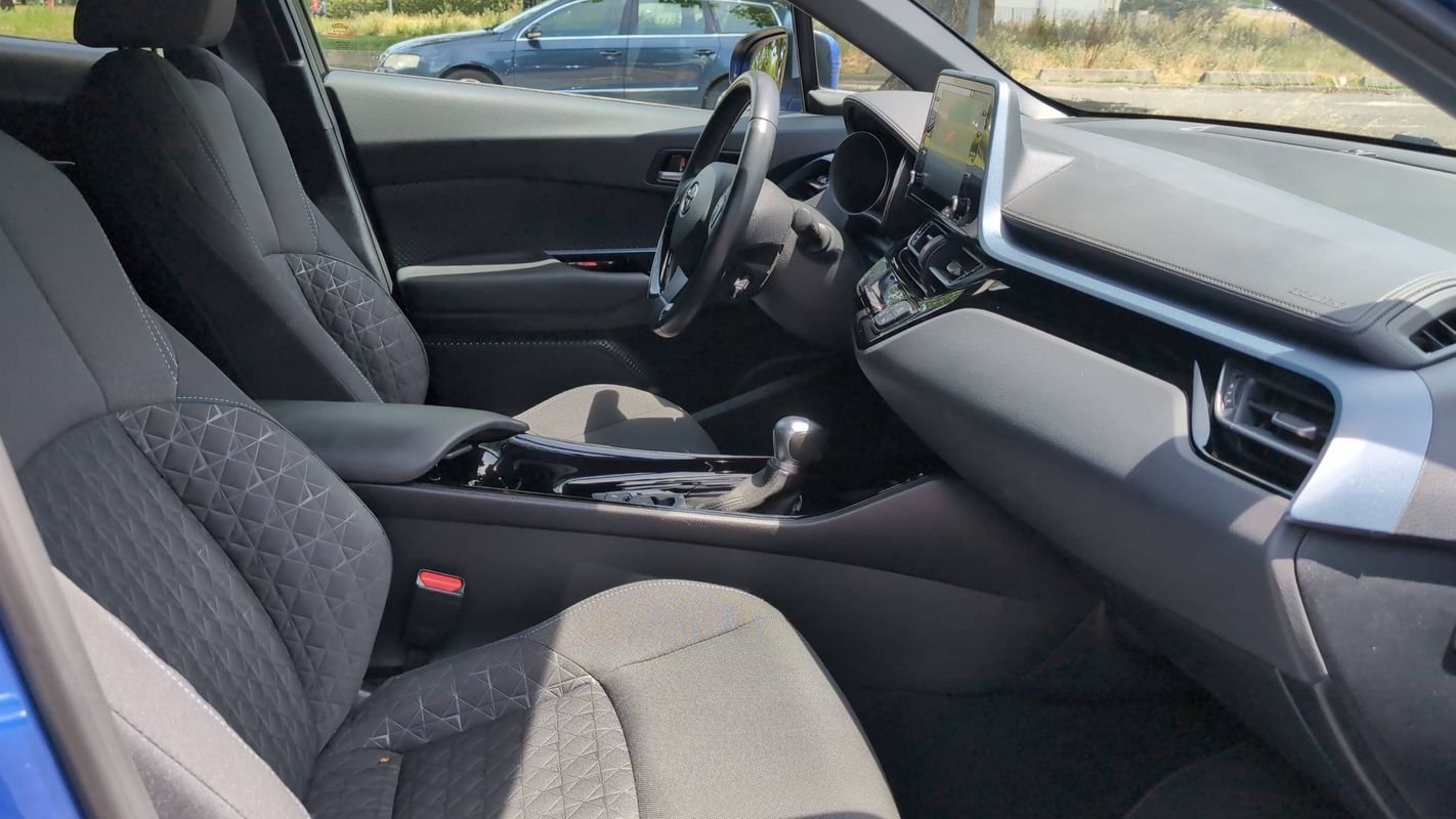 Toyota C-HR - Photo 27
