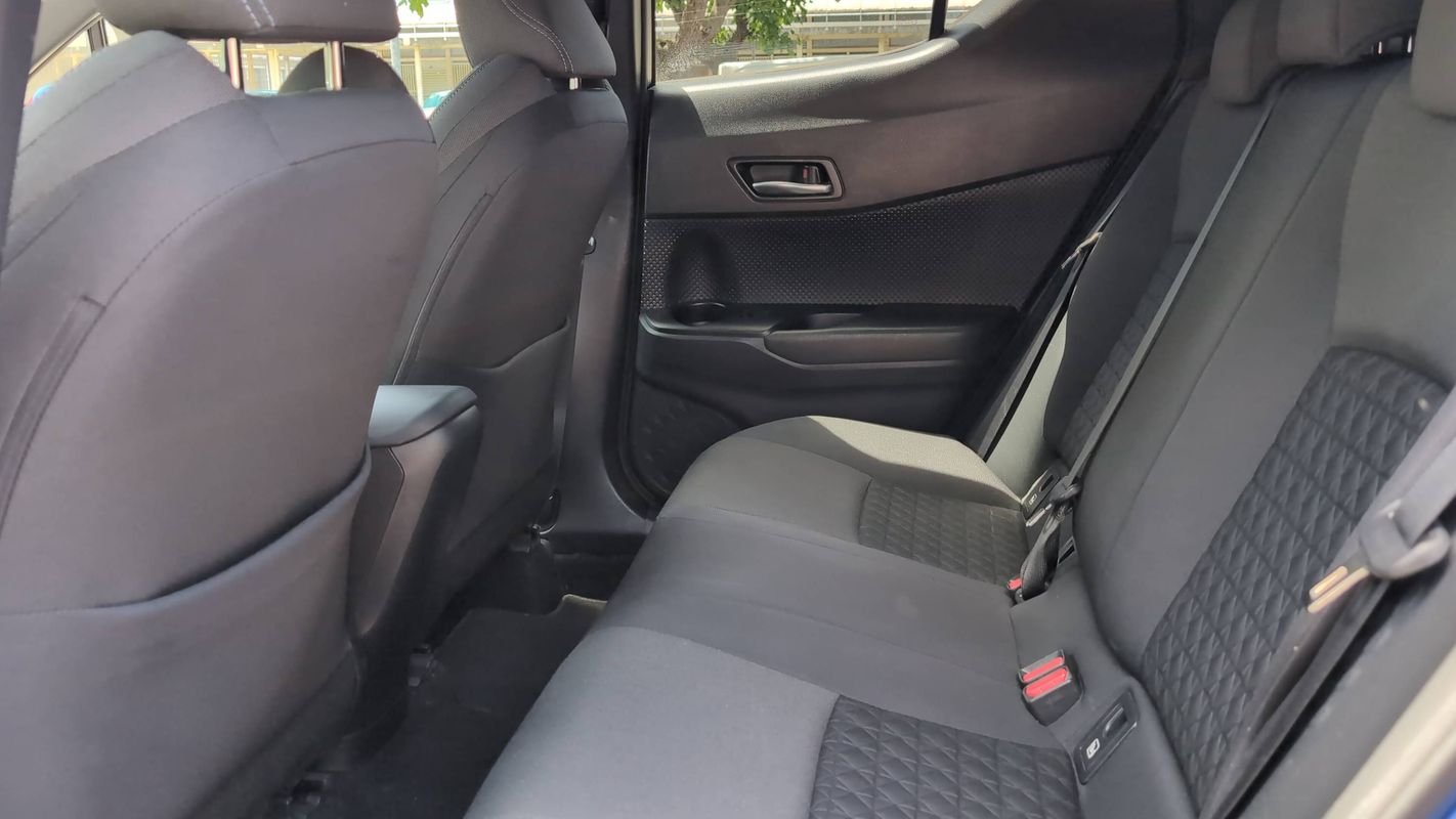 Toyota C-HR - Photo 28