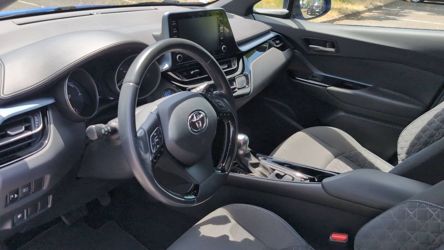 Toyota C-HR - Photo 8