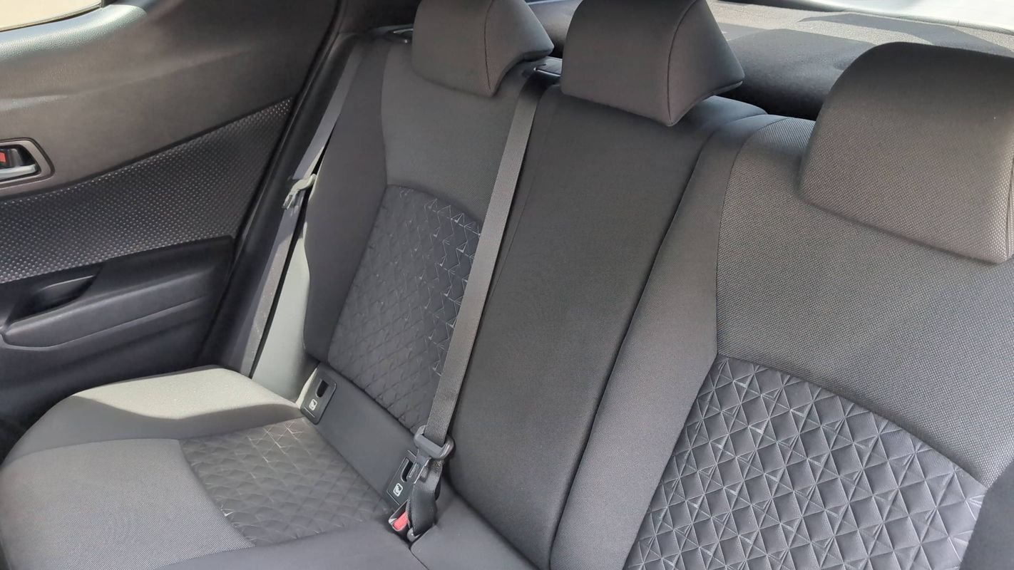 Toyota C-HR - Photo 9