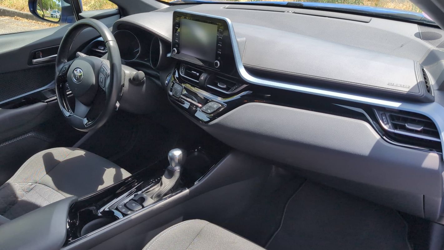 Toyota C-HR - Photo 10