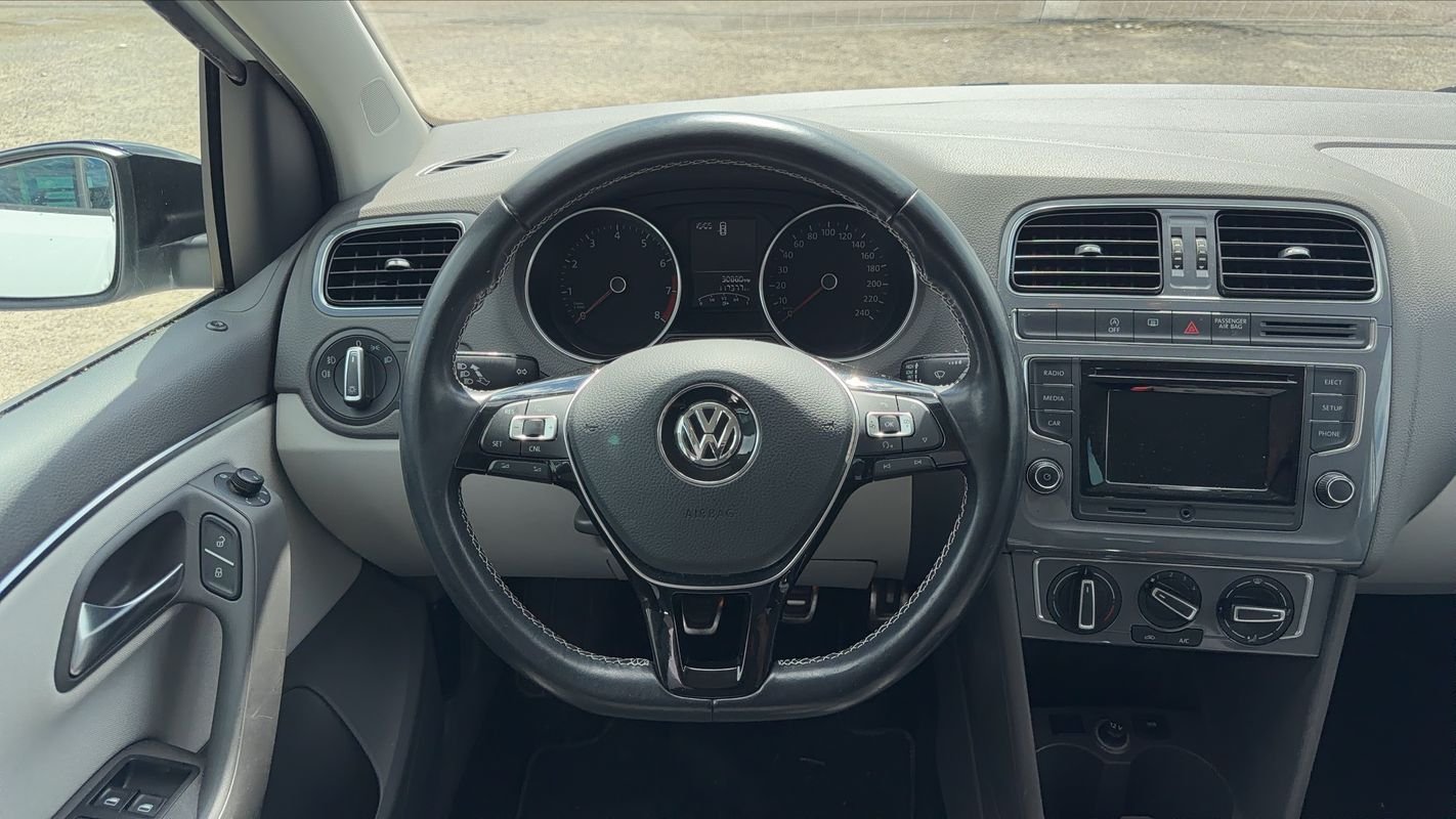 Volkswagen Polo - Photo 22