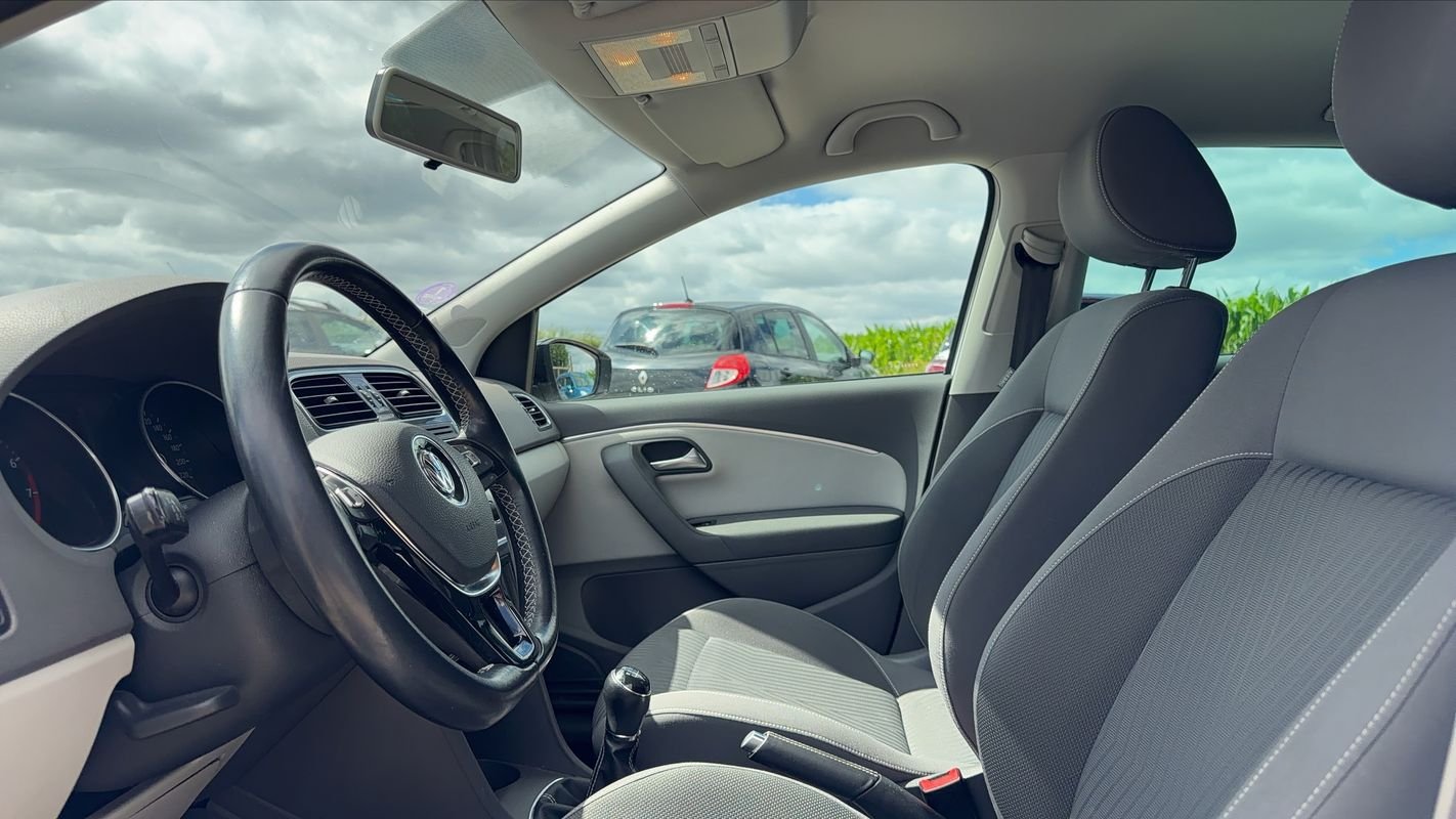 Volkswagen Polo - Photo 26