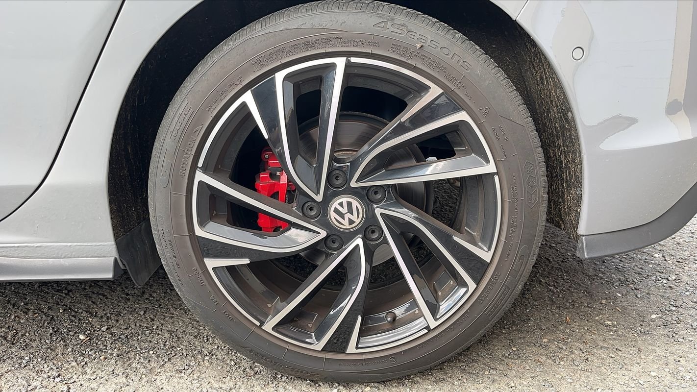 Volkswagen Golf - Photo 19