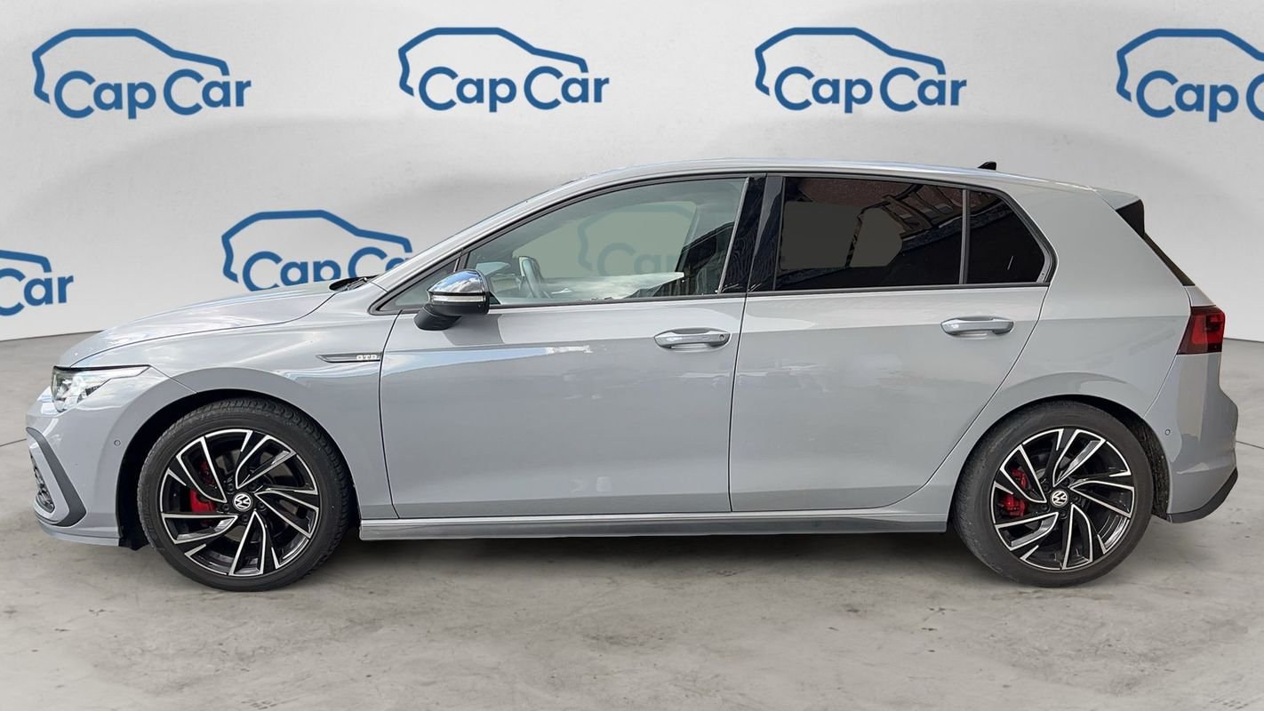 Volkswagen Golf - Photo 2