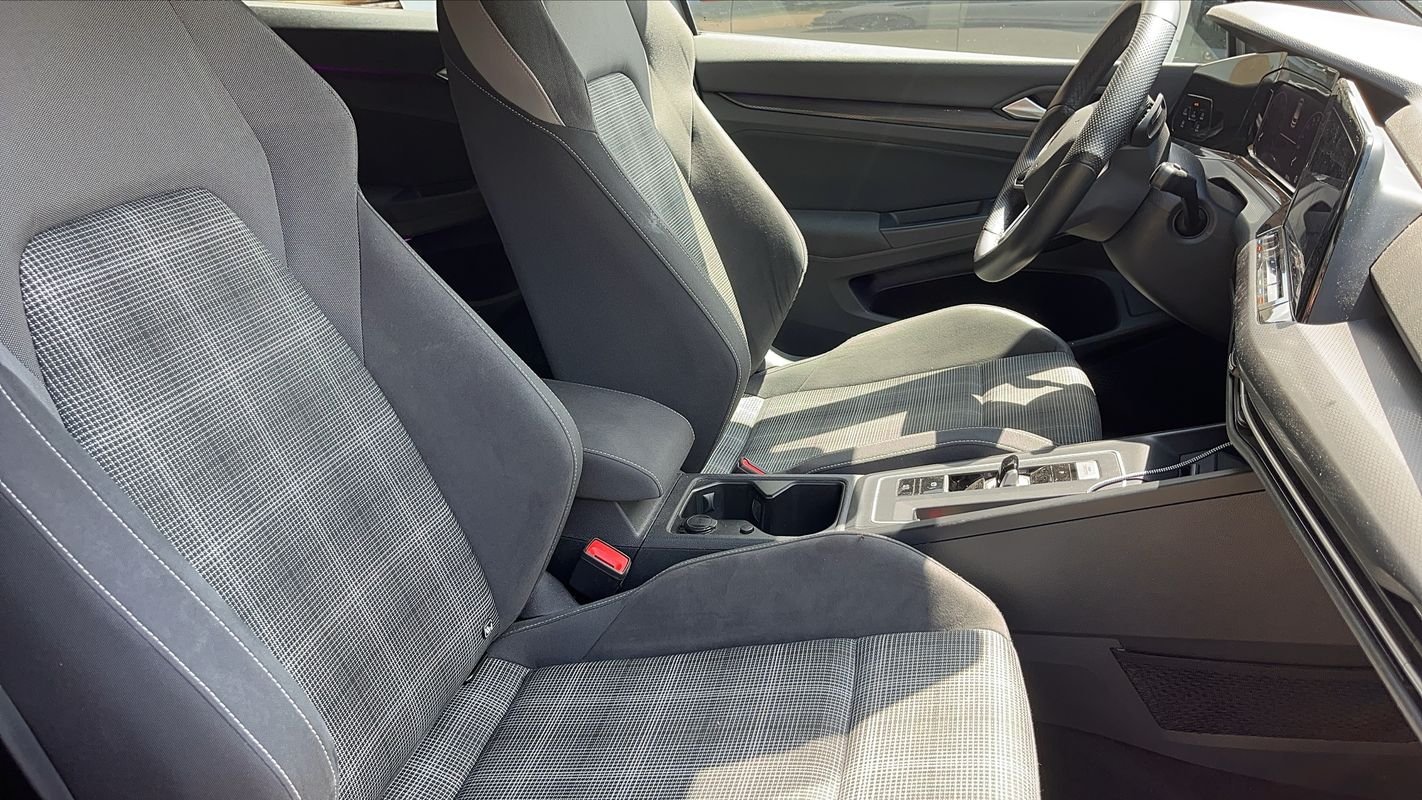 Volkswagen Golf - Photo 26