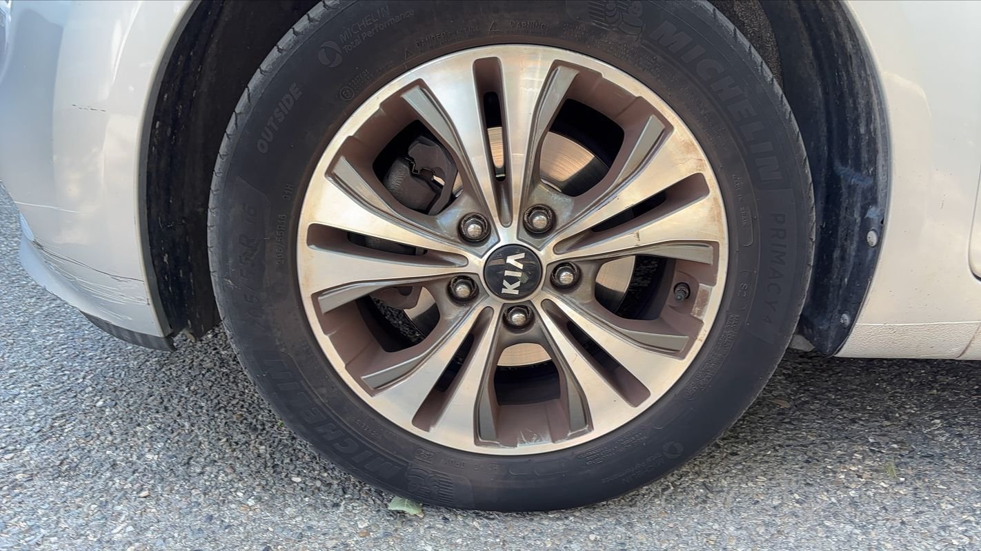 Kia Venga - Photo 18