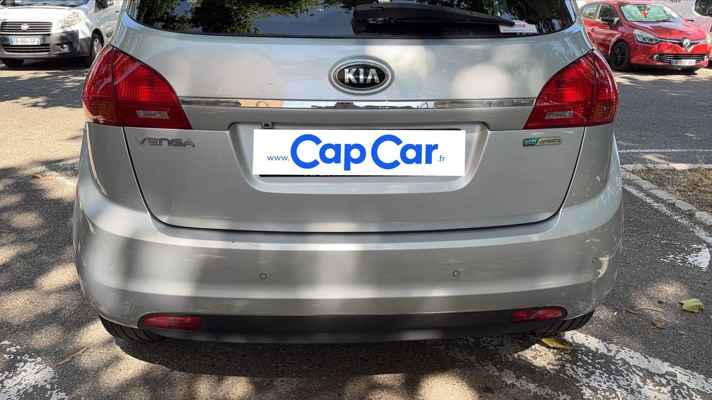 Kia Venga - Photo 21