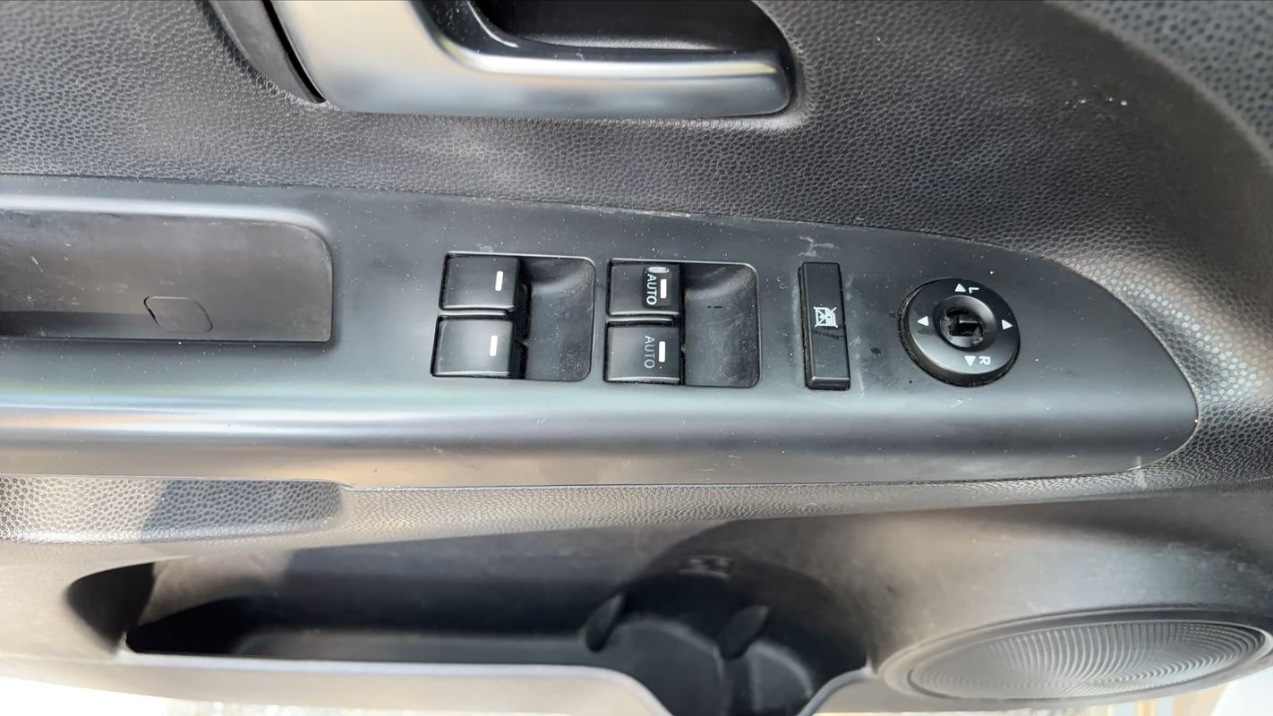 Kia Venga - Photo 24