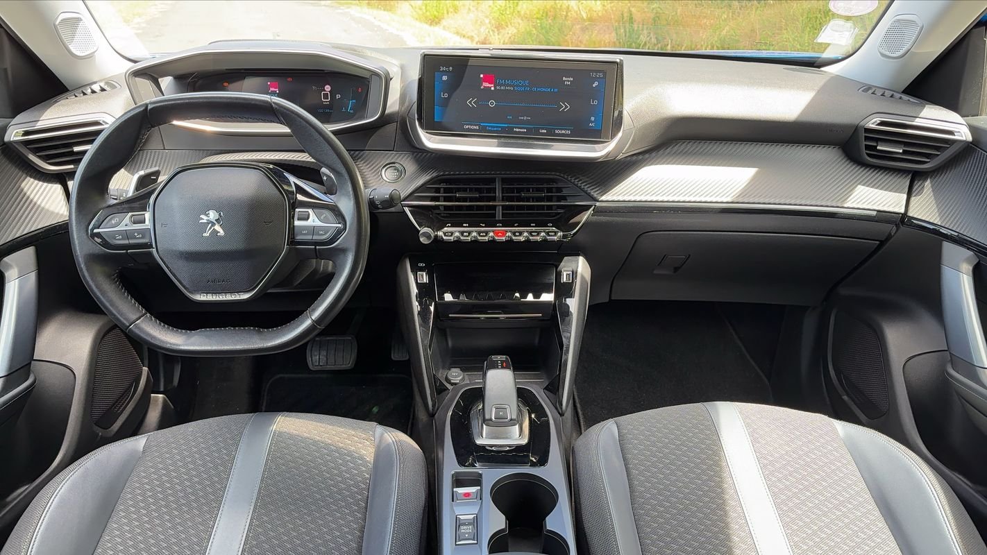 Peugeot 2008 - Photo 11