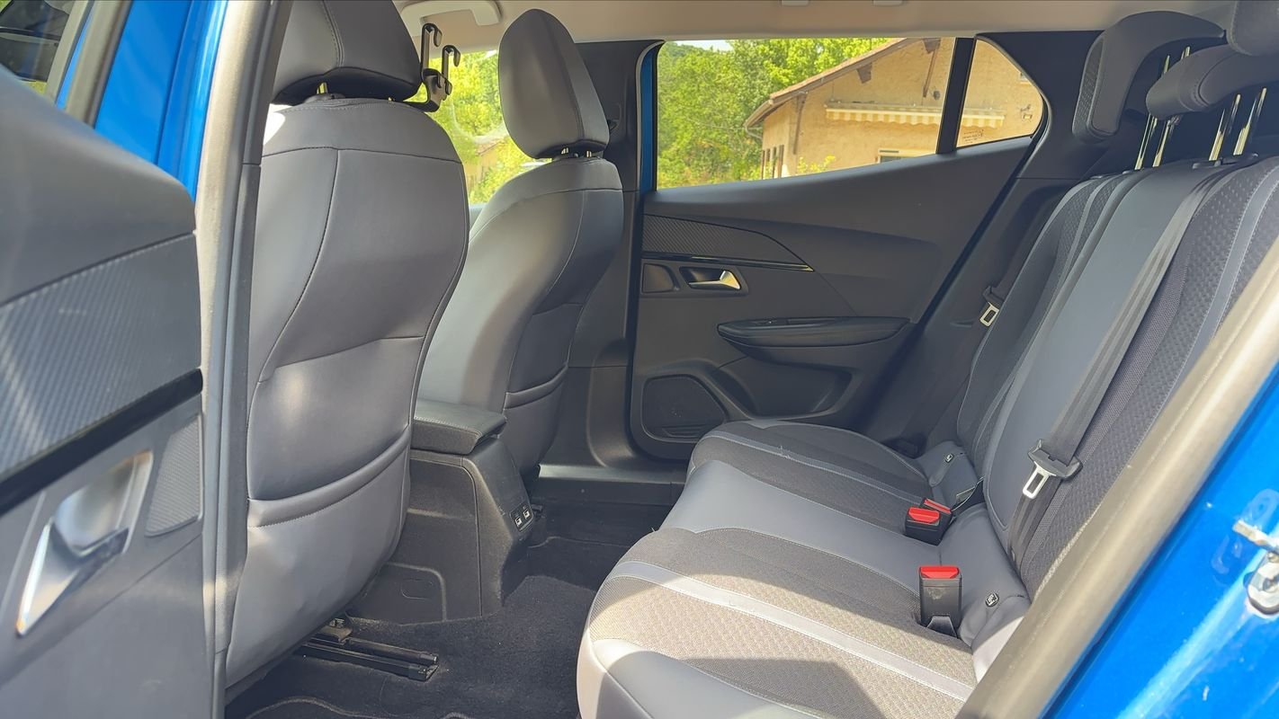 Peugeot 2008 - Photo 25