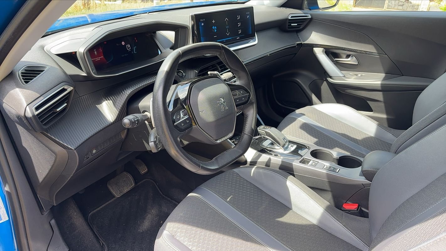 Peugeot 2008 - Photo 8