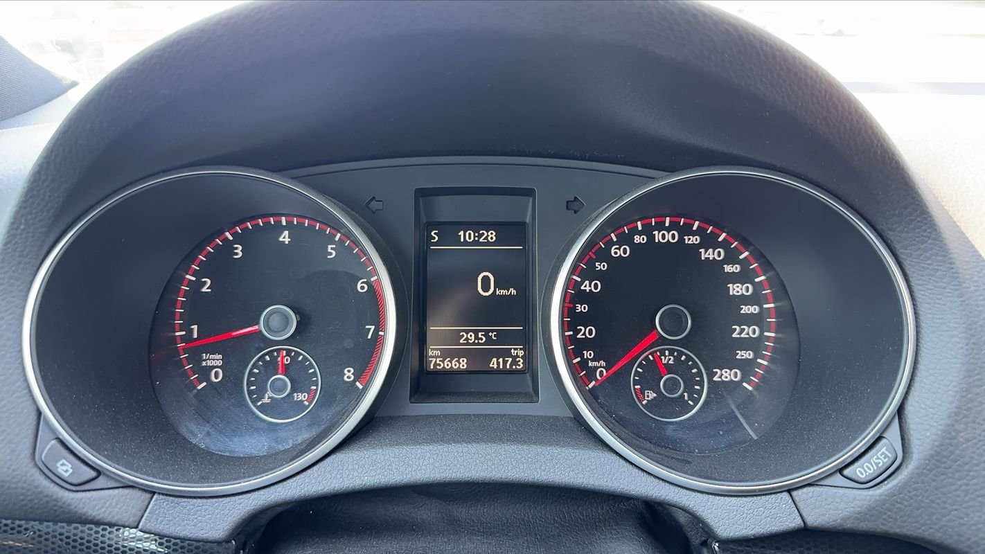 Volkswagen Golf - Photo 12