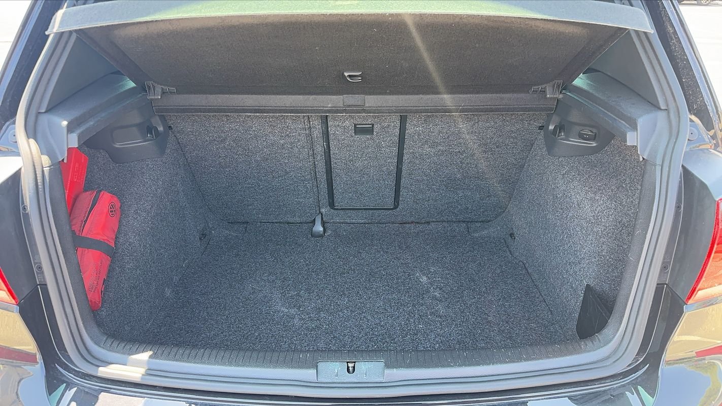 Volkswagen Golf - Photo 14