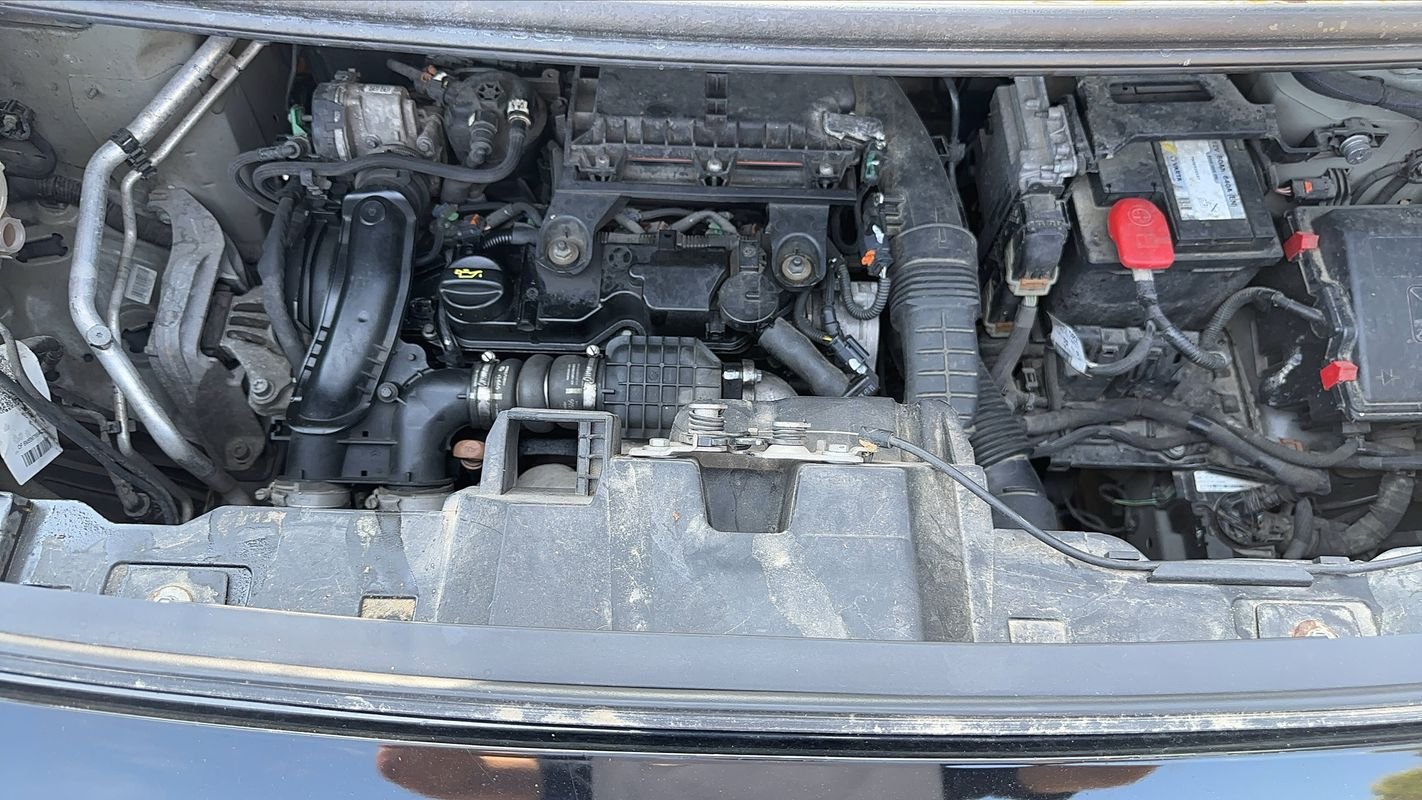 Peugeot Traveller - Photo 15