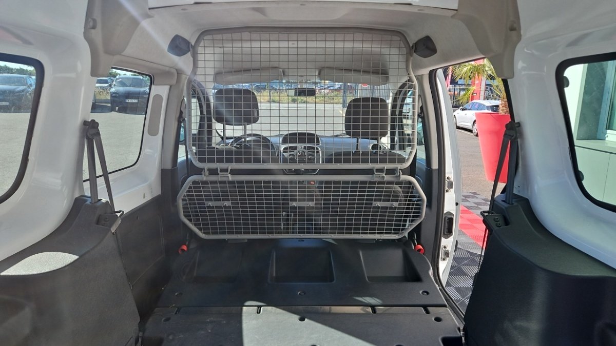 Renault Kangoo Express - Photo 12