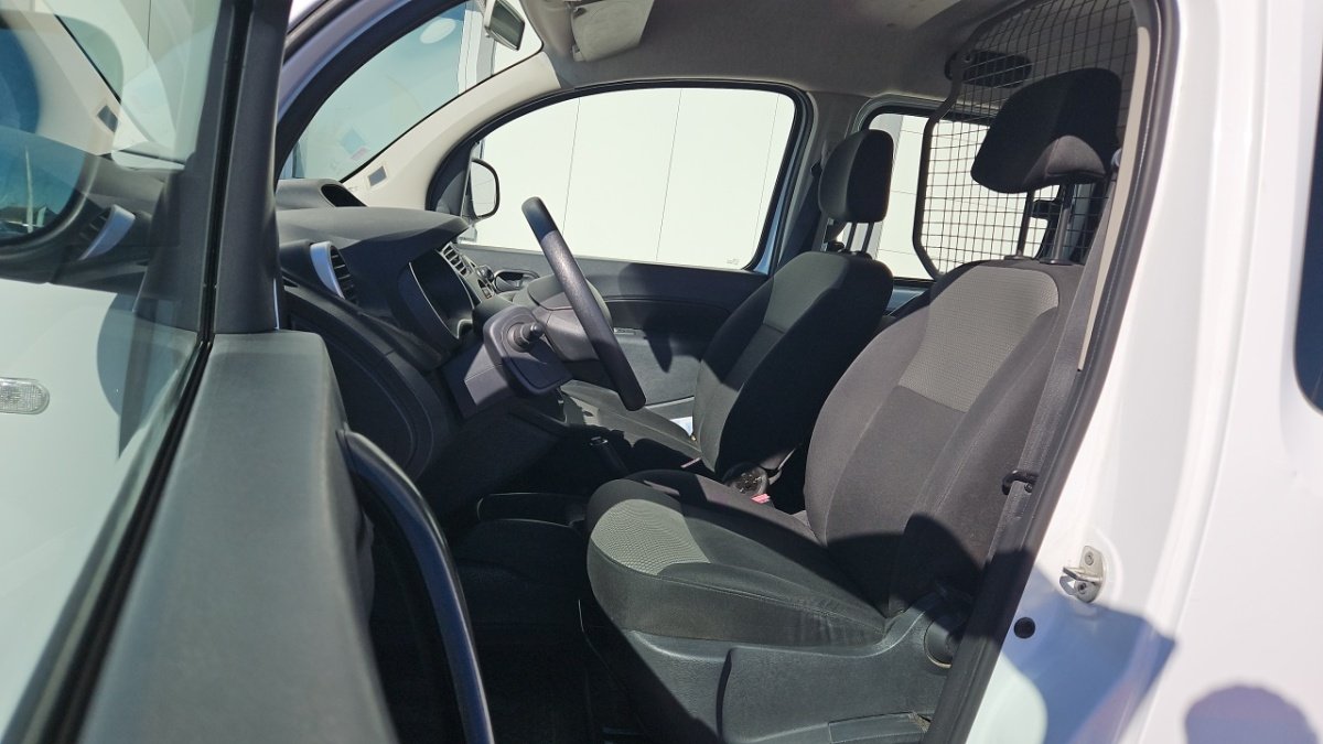 Renault Kangoo Express - Photo 14