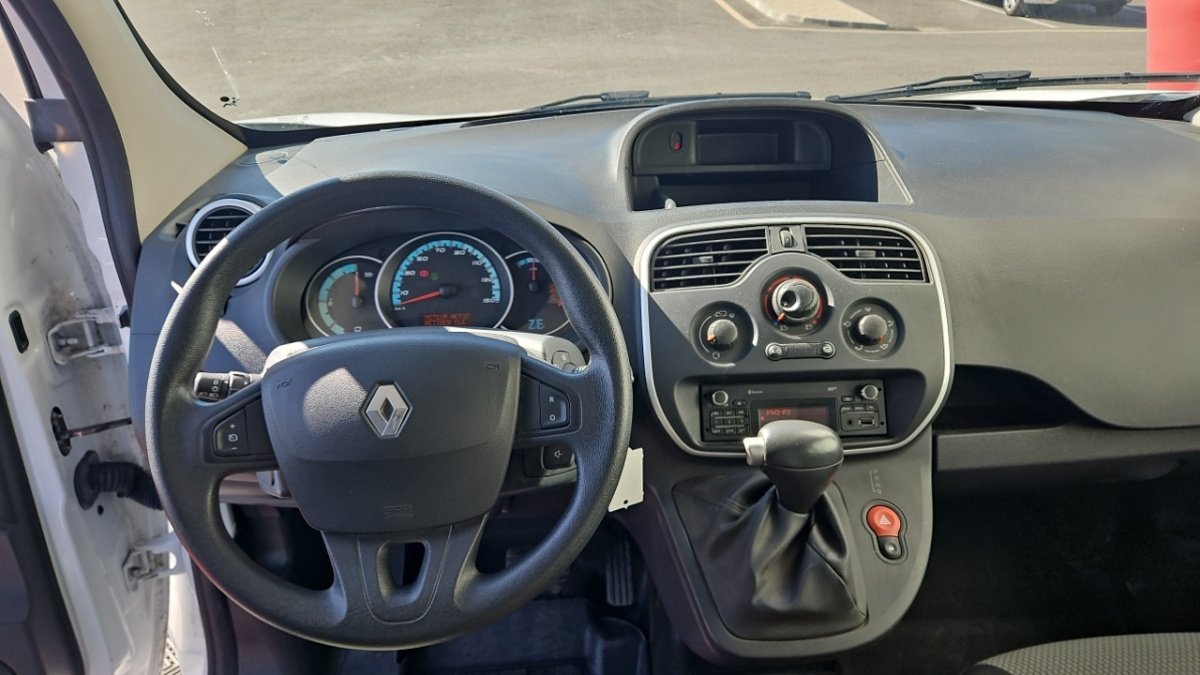 Renault Kangoo Express - Photo 15