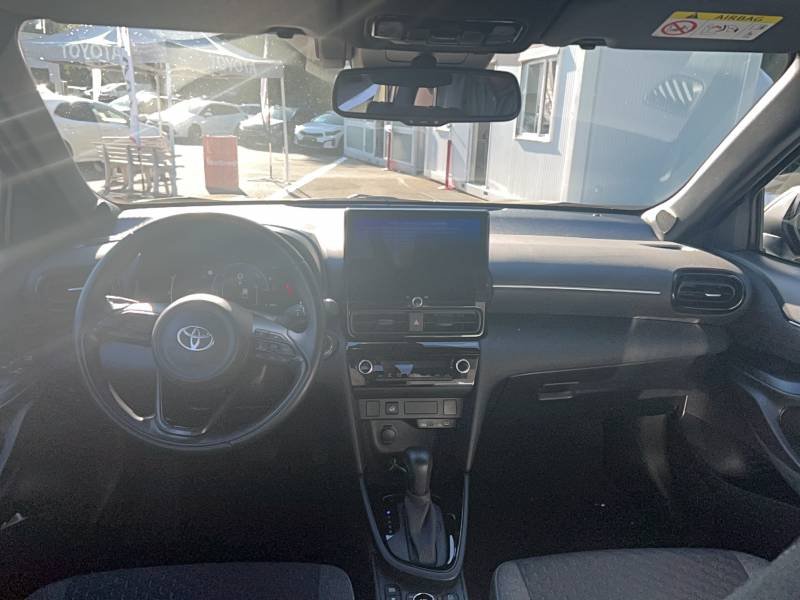 Toyota Yaris - Photo 11
