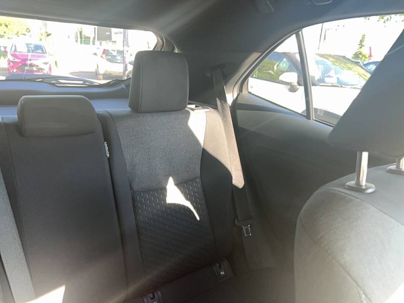 Toyota Yaris - Photo 13