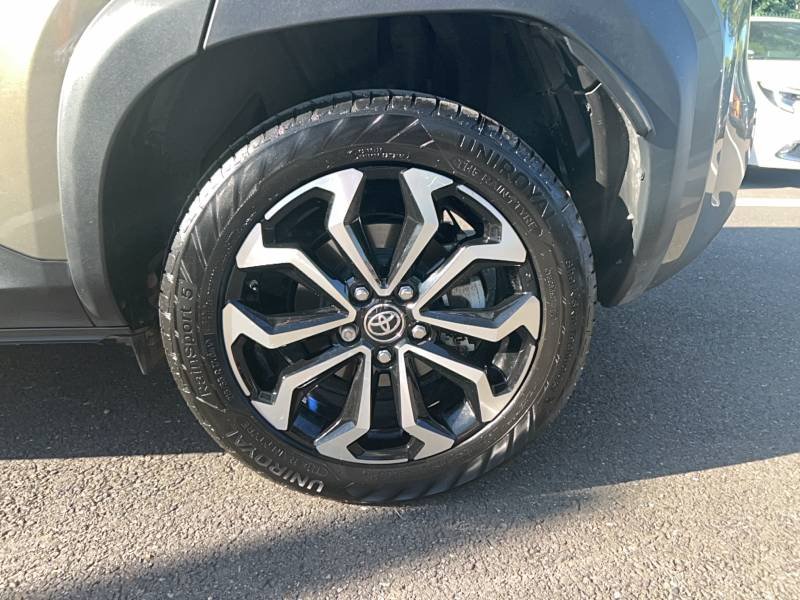 Toyota Yaris - Photo 16