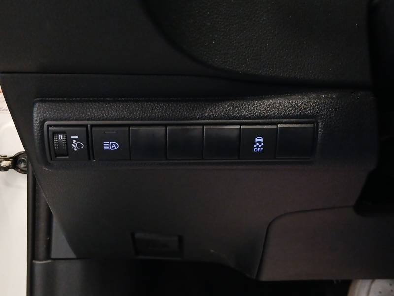 Toyota Corolla - Photo 25