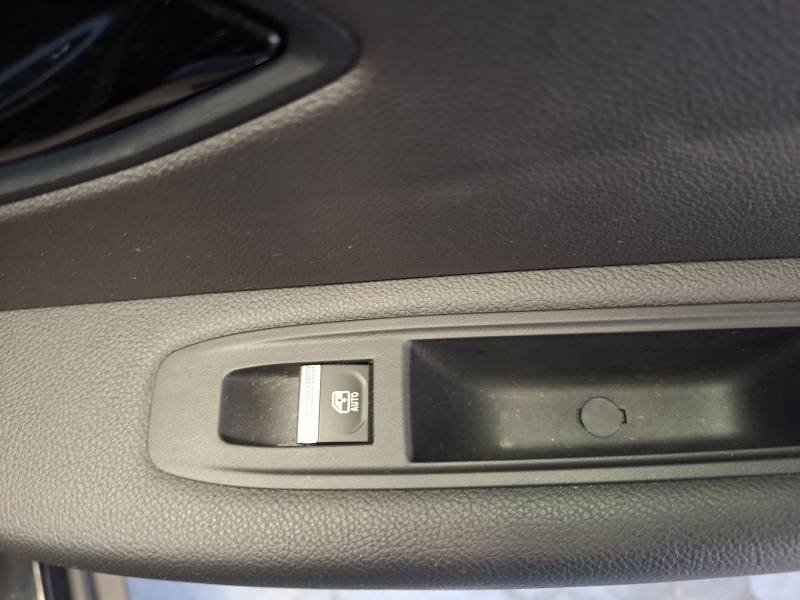 Renault Mégane - Photo 27