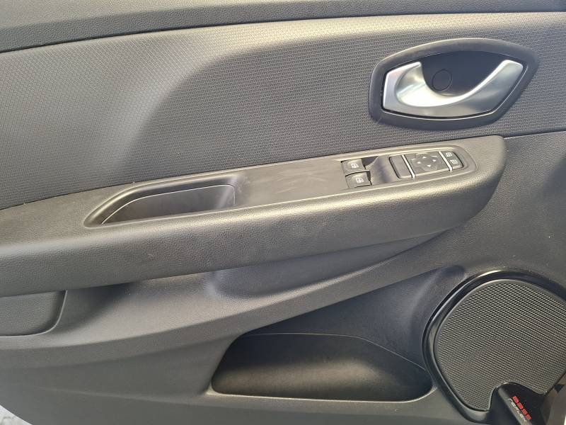Renault Clio - Photo 16