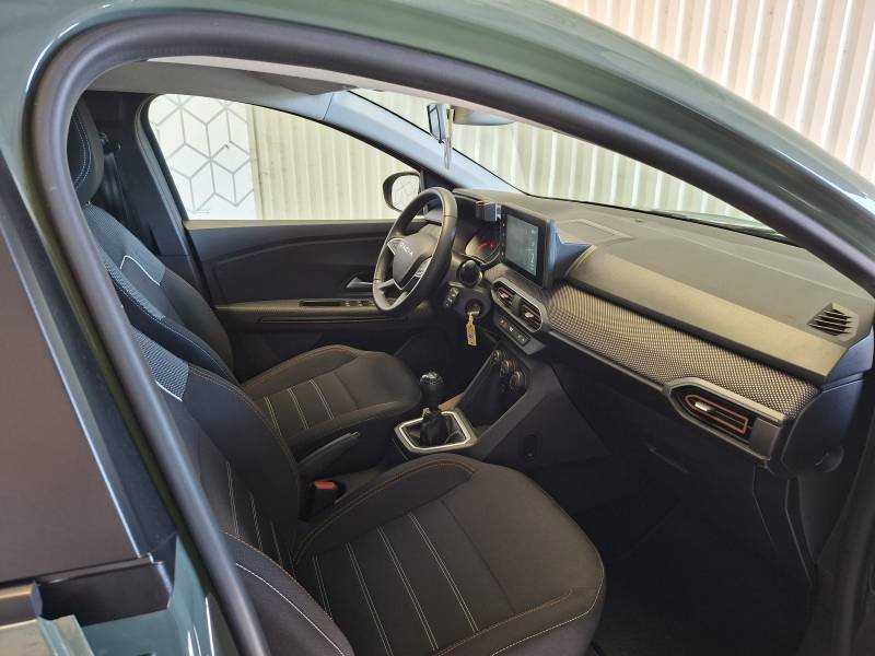 Dacia Sandero - Photo 24