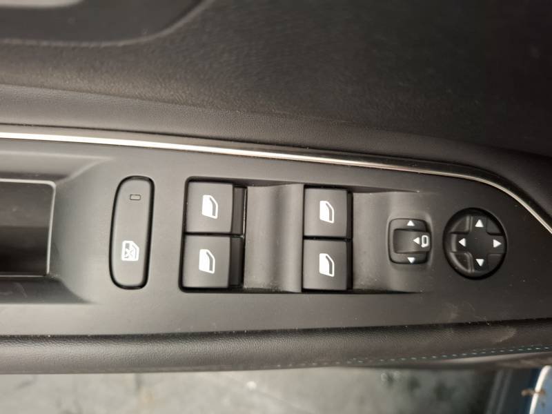 Peugeot 3008 - Photo 29
