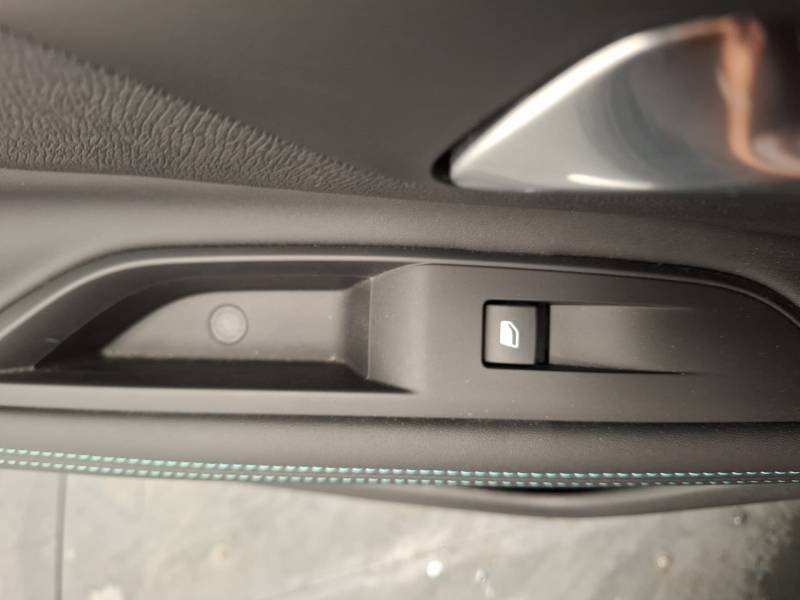 Peugeot 3008 - Photo 31