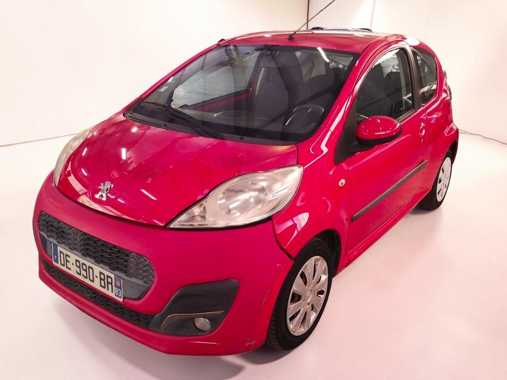 Peugeot 107 - Photo 1