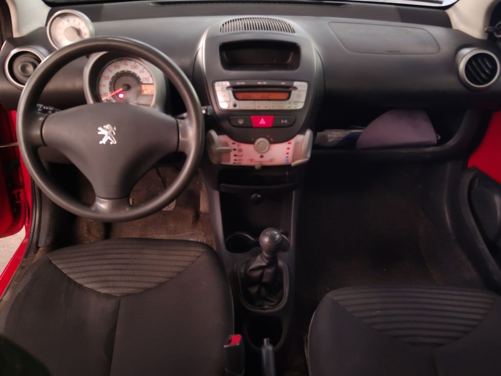Peugeot 107 - Photo 3