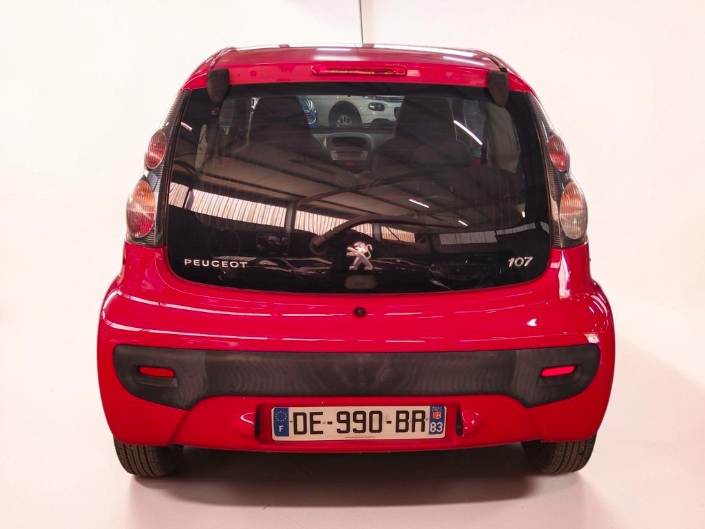 Peugeot 107 - Photo 5