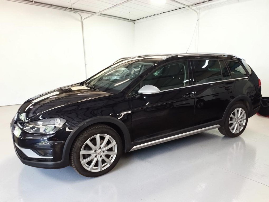 Volkswagen Golf SW - Photo 6