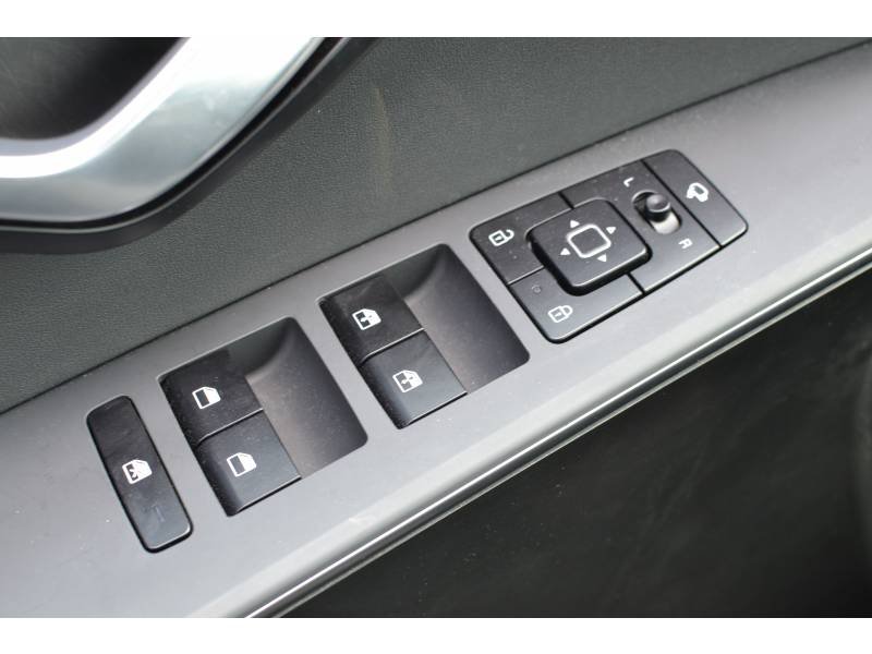 Kia Niro - Photo 23