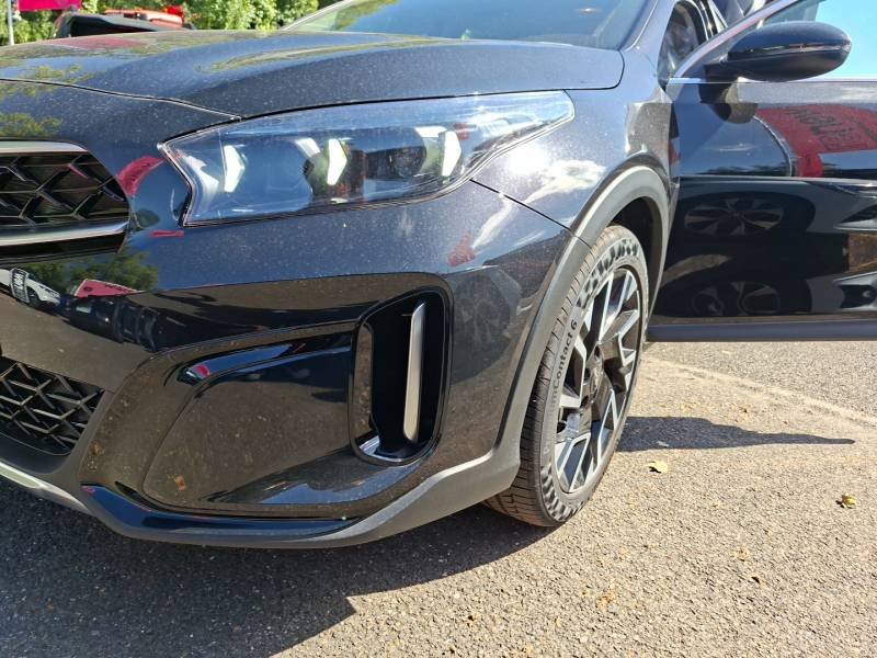 Kia Xceed - Photo 22