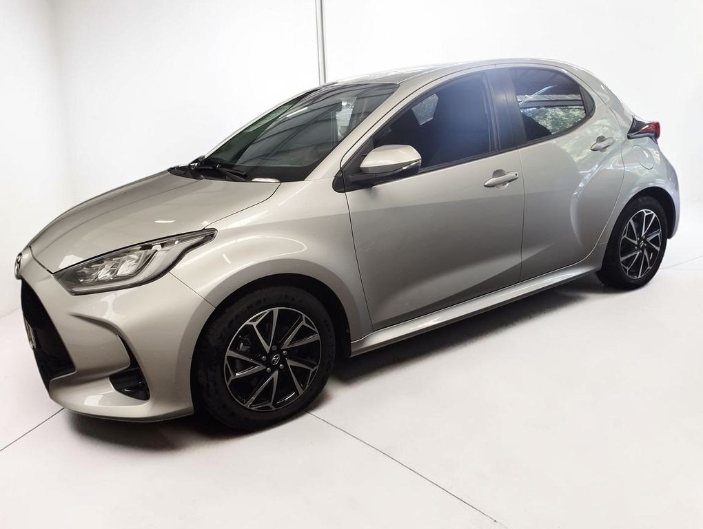 Toyota Yaris - Photo 6